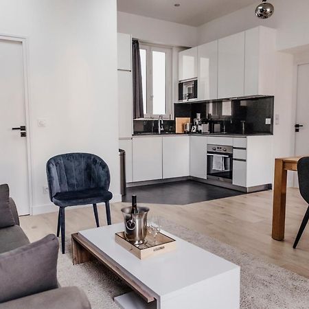 Luxury Apartment Elysees Париж Екстериор снимка