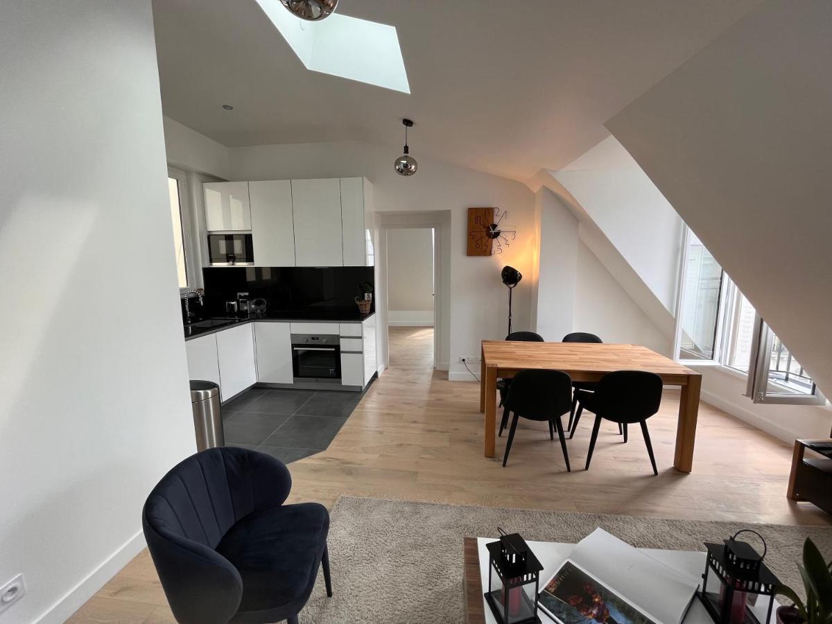 Luxury Apartment Elysees Париж Екстериор снимка